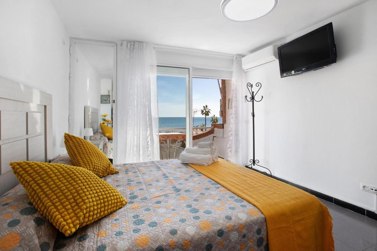 Bulto Carihuela B Apartamento Torremolinos Exterior foto